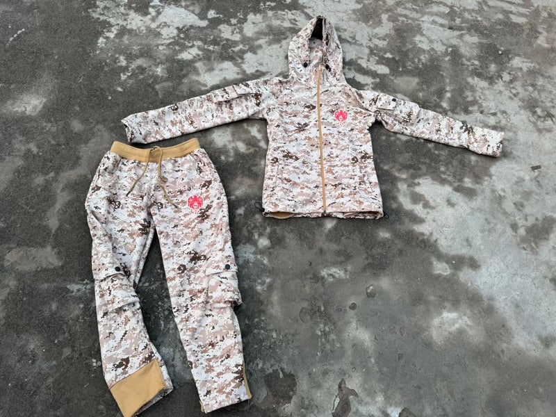 Camouflage weather tech set