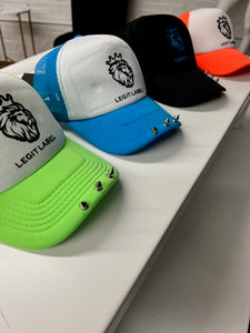 Trucker hat in various colors with spikes